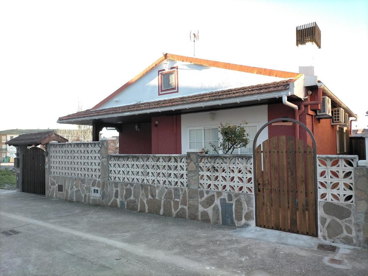 Villa La Casita De Lola Sotillo de la Adrada Exterior foto